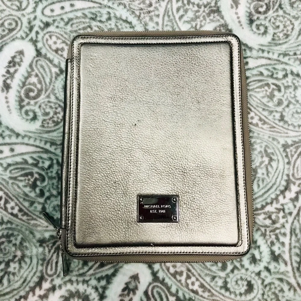 MICHAEL KORS Silver Tablet Folio Case